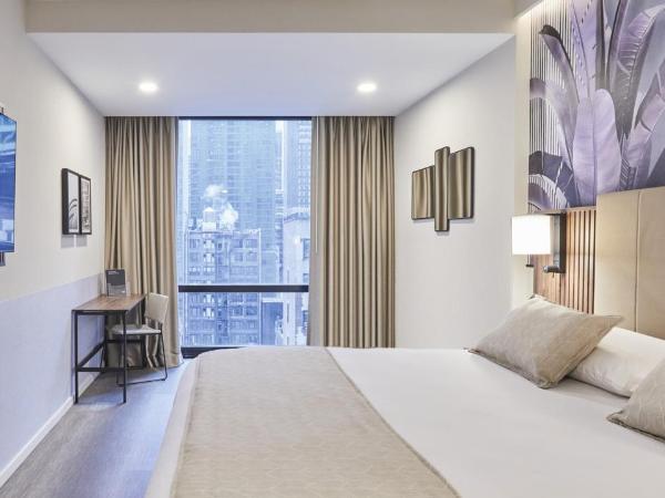Riu Plaza Manhattan Times Square : photo 2 de la chambre chambre lit king-size de luxe