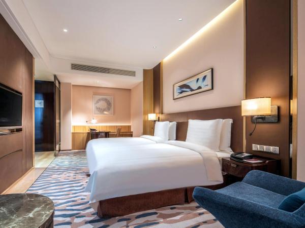 Crowne Plaza Dalian Sports Center, an IHG Hotel : photo 4 de la chambre chambre standard