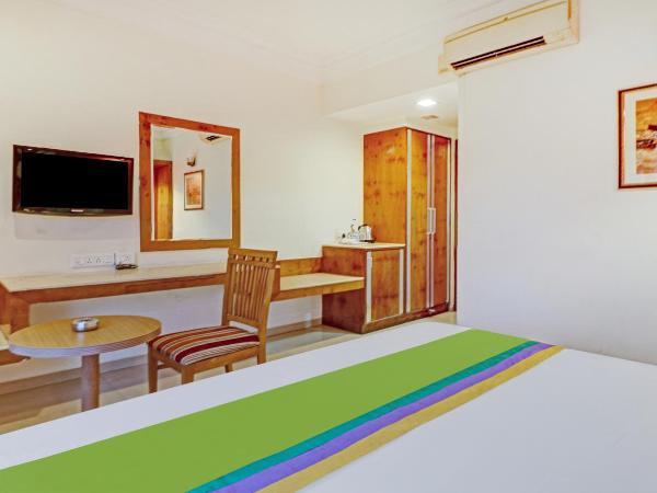 Treebo Suraksha Inn : photo 8 de la chambre chambre double standard