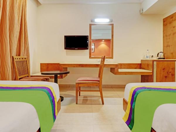 Treebo Suraksha Inn : photo 10 de la chambre chambre double standard