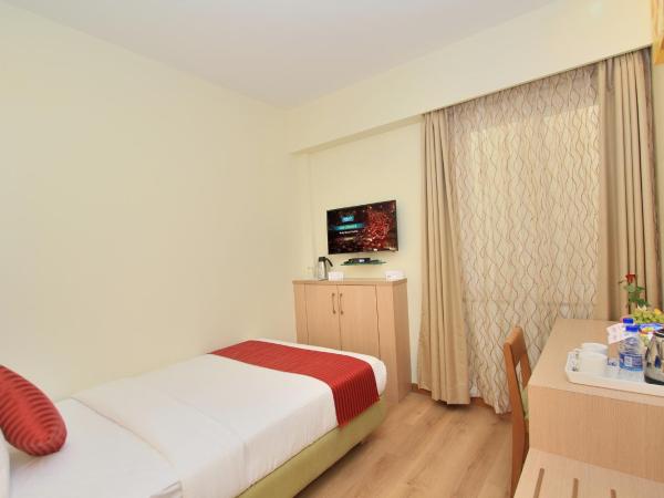 La Sara Regent : photo 3 de la chambre chambre simple standard
