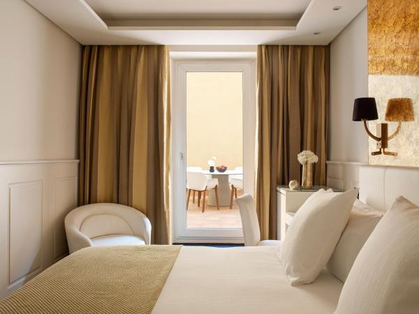 Hotel Colón Gran Meliá - The Leading Hotels of the World : photo 3 de la chambre chambre premium niveau rouge avec terrasse