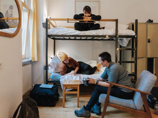 Vienna Hostel Ruthensteiner : photo 2 de la chambre lit superposé dans dortoir pour femmes 