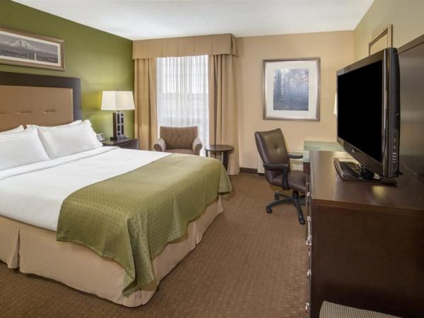 Holiday Inn Portland-Airport I-205, an IHG Hotel : photo 1 de la chambre chambre lit king-size