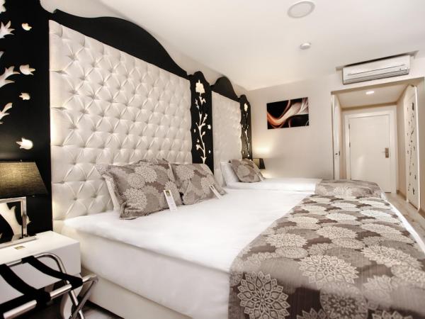 Demonti Hotel : photo 10 de la chambre chambre triple confort