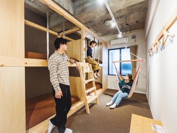 The Stay Osaka Shinsaibashi : photo 2 de la chambre chambre quadruple avec salle de bains commune