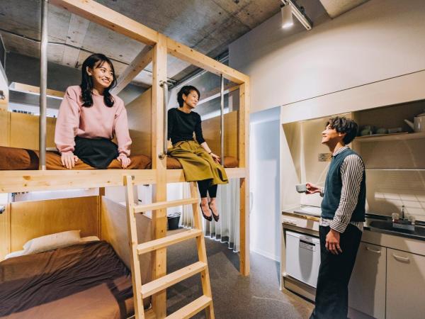 The Stay Osaka Shinsaibashi : photo 2 de la chambre chambre quadruple avec salle de bains privative