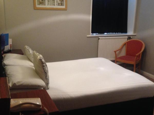 Suncliff Hotel - OCEANA COLLECTION : photo 4 de la chambre petite chambre double