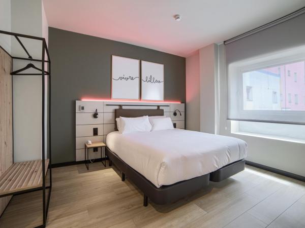 Hotel Bed4U Bilbao : photo 1 de la chambre chambre double ou lits jumeaux
