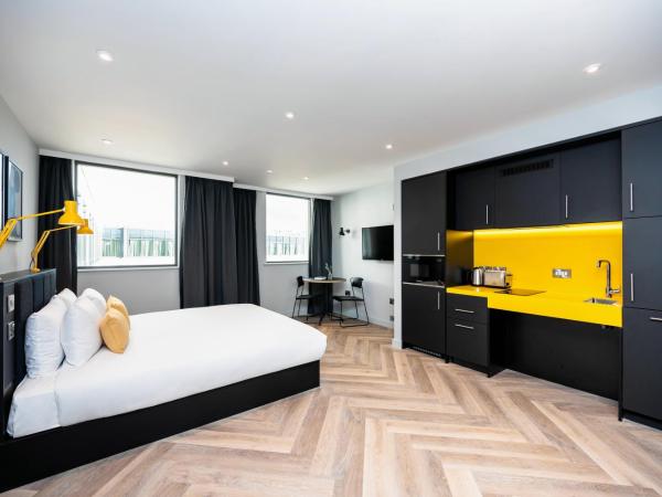 Staycity Aparthotels Dublin Tivoli : photo 4 de la chambre studio - accessible aux personnes à mobilité réduite 