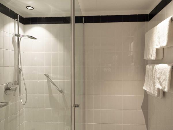 Altstadthotel Weisses Kreuz : photo 7 de la chambre chambre double medium