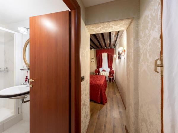 Residenza La Loggia : photo 5 de la chambre chambre double