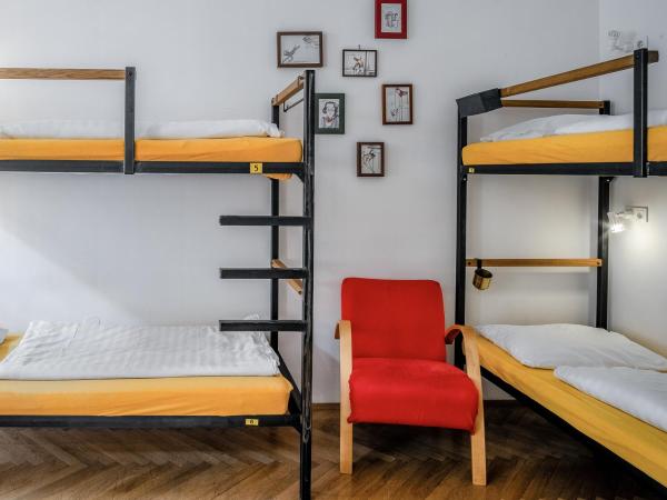 Vienna Hostel Ruthensteiner : photo 7 de la chambre lit superposé dans dortoir mixte