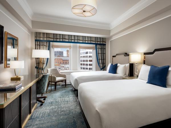 Fairmont Empress Hotel : photo 4 de la chambre hébergement 2 lits doubles fairmont - vue sur ville