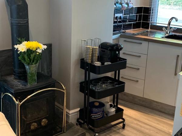 Bedrock Lodge : photo 4 de la chambre appartement - vue sur jardin