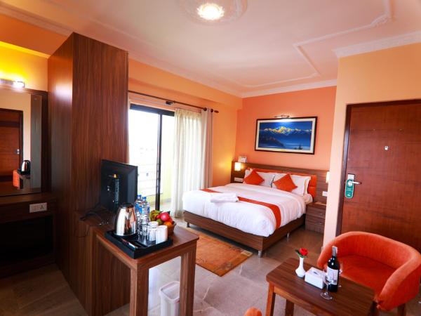 Hotel Task International : photo 10 de la chambre chambre lit queen-size deluxe