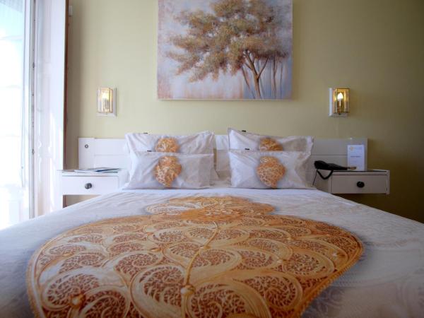 Hotel Jardim Viana do Castelo : photo 8 de la chambre chambre double