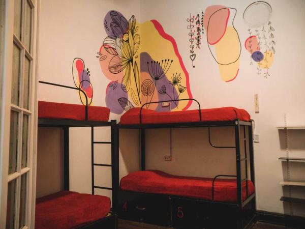 IDEAL SOCIAL Hostel : photo 5 de la chambre lit dans dortoir pour femmes de 6 lits