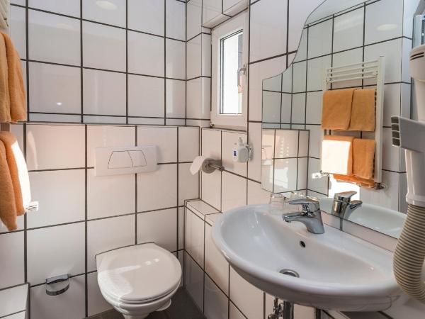 Breslauer Hof Am Dom : photo 4 de la chambre chambre double ou lits jumeaux