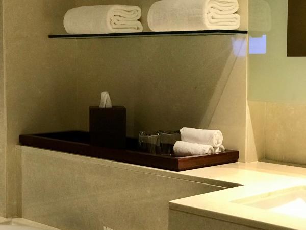 Crowne Plaza Kochi, an IHG Hotel : photo 3 de la chambre chambre lit king-size premium