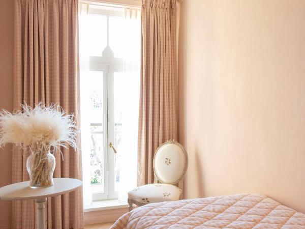 Guesthouse Mirabel : photo 7 de la chambre suite - vue sur ville