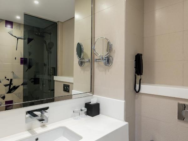 Studio M Al Barsha Hotel by Millennium : photo 4 de la chambre chambre lit king-size urbaine avec 20 % de réduction au spa