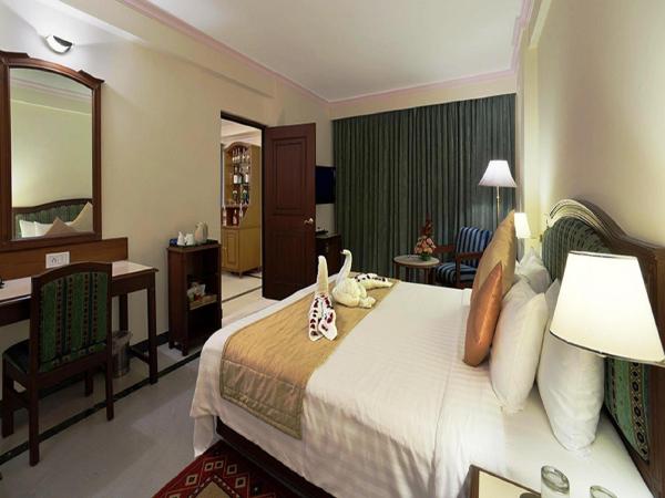 Radha Regent, Chennai : photo 3 de la chambre suite