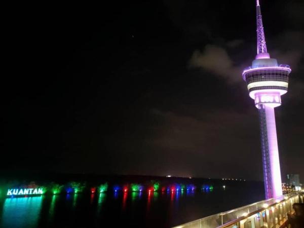 Classic Boutique Hotel Kuantan : photo 4 de la chambre premium triple-3 room