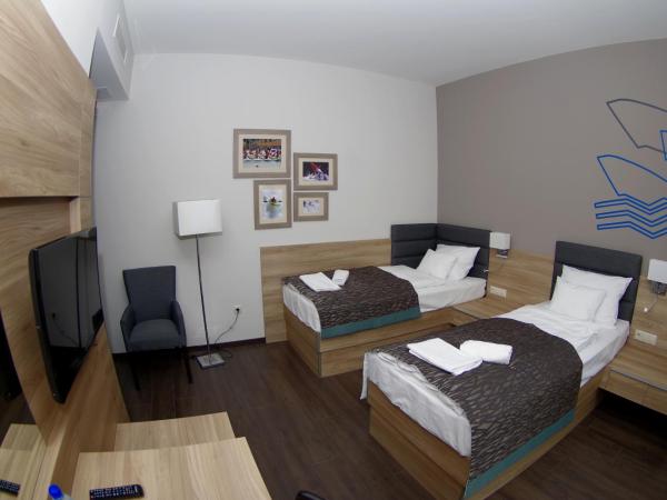 Hotel Therapia : photo 7 de la chambre chambre lits jumeaux