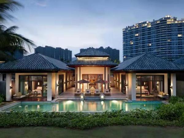 Sanya LUHUITOU Resort & Spa : photo 7 de la chambre two bedroom beachfront pool villa <welcome fruit +daily 4 pieces of free laundry service.(t-shirts only)>