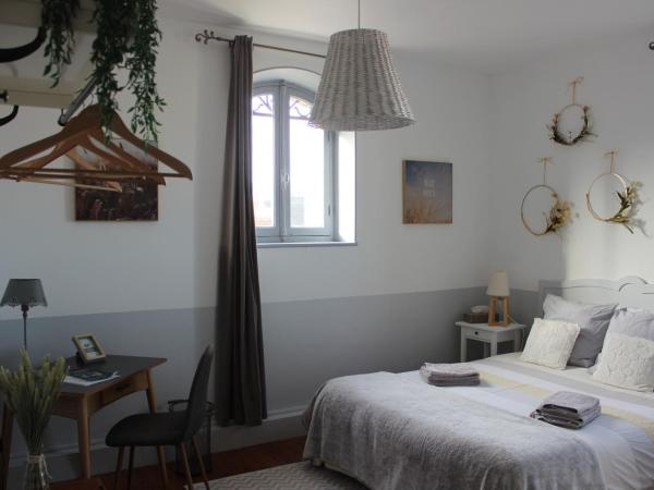 Maison d'hôtes La Poterne : photo 2 de la chambre chambre double