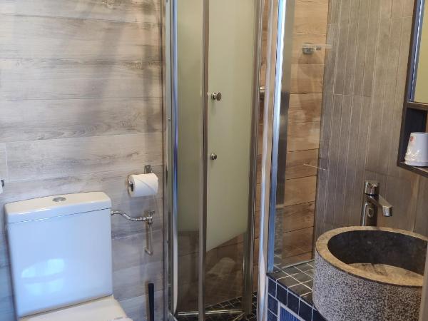 Atipik Hôtel : photo 4 de la chambre chambre lits jumeaux - 16 m²