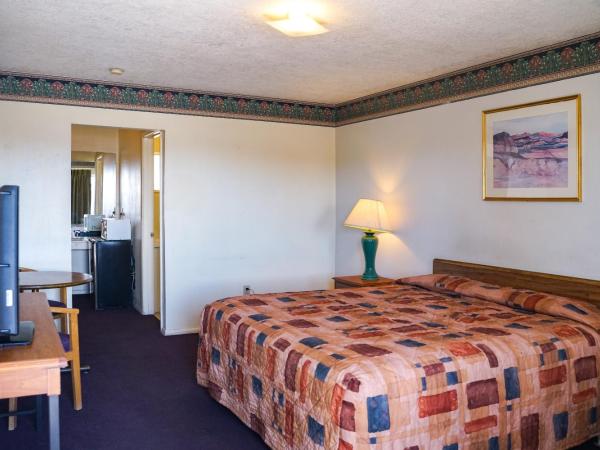 Downtown Inn : photo 1 de la chambre chambre standard lit queen-size