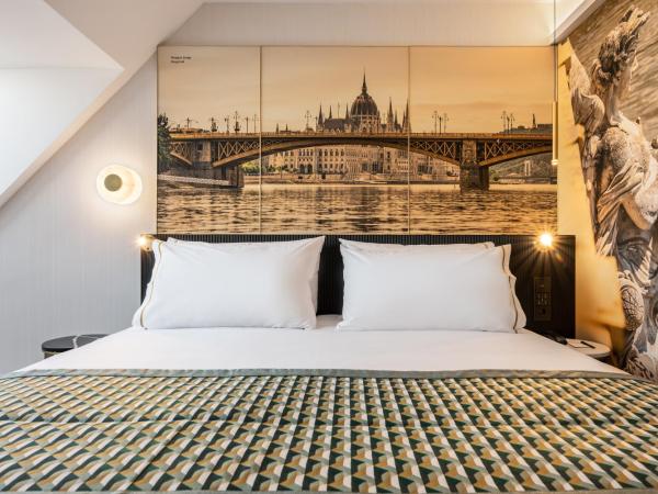 Eurostars Ambassador : photo 6 de la chambre suite junior