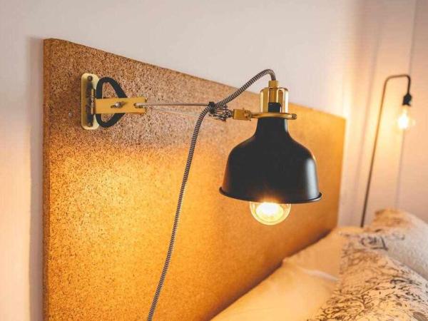 Newly renovated room w Pool y BikeParking : photo 6 de la chambre chambre double avec salle de bains privative