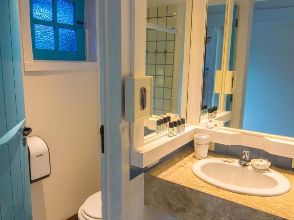 Chez Pitu Praia Hotel : photo 4 de la chambre chambre double avec balcon