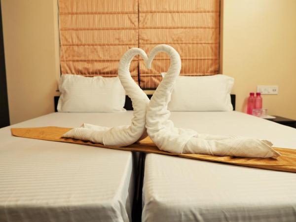 Rama Golden Root New town : photo 10 de la chambre deluxe  ac room