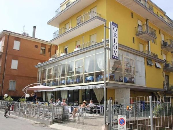 Hotel Orlov Rimini : photo 8 de la chambre chambre familiale avec accès à la plage