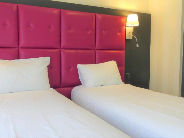 Logis Hôtel Saint Guirec Et De La Plage : photo 8 de la chambre chambre familiale