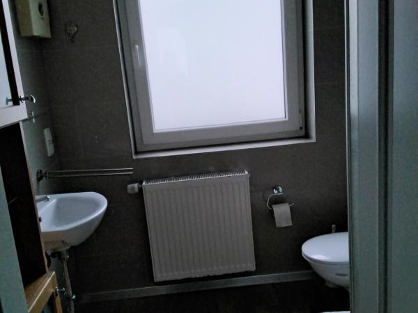 Pension Insulaner : photo 3 de la chambre chambre lits jumeaux avec salle de bains