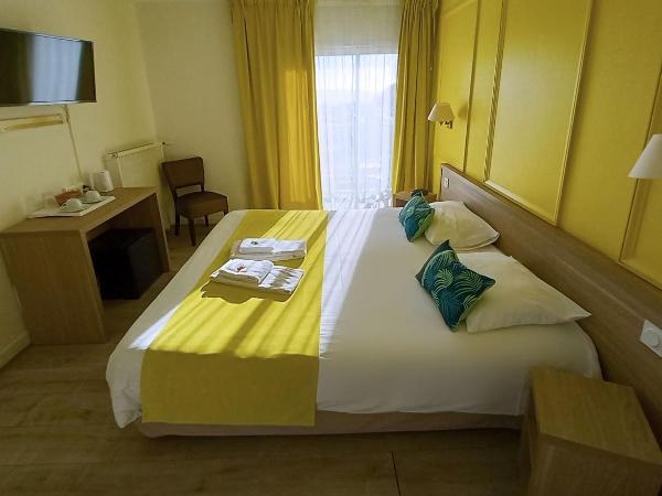 Hôtel Beau Rivage : photo 6 de la chambre chambre familiale - vue sur mer