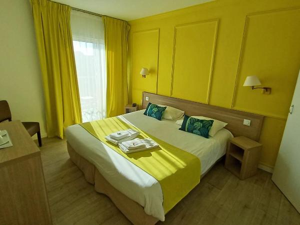Hôtel Beau Rivage : photo 8 de la chambre chambre familiale - vue sur mer