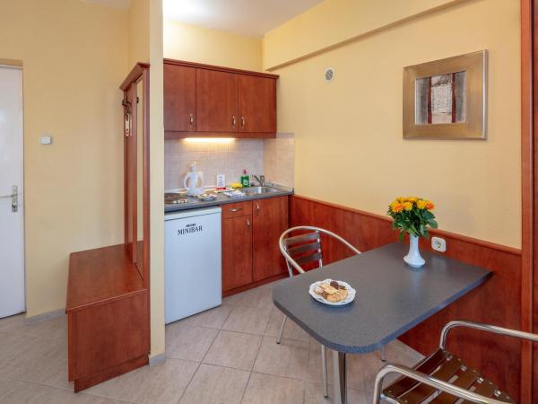 Hotel Charles : photo 4 de la chambre studio standard