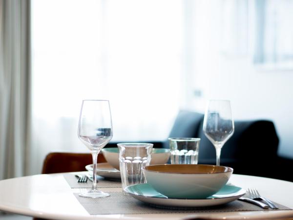 MYR Plaza Mercado & Spa : photo 7 de la chambre chambre familiale standard