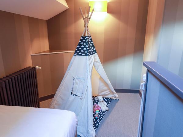 Alexandra : photo 8 de la chambre chambre familiale prestige (2 adultes + 3 enfants)