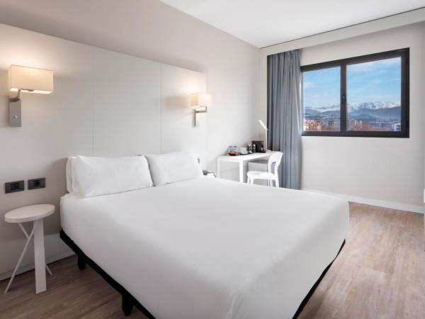 B&B HOTEL Granada Estación : photo 3 de la chambre chambre double supérieure