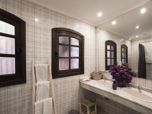 LHOSTEL à Casablanca : photo 2 de la chambre chambre simple standard avec salle de bains commune