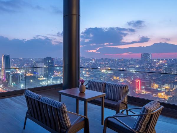 Movenpick Living Istanbul West : photo 5 de la chambre deluxe four bedroom apartment with terrace