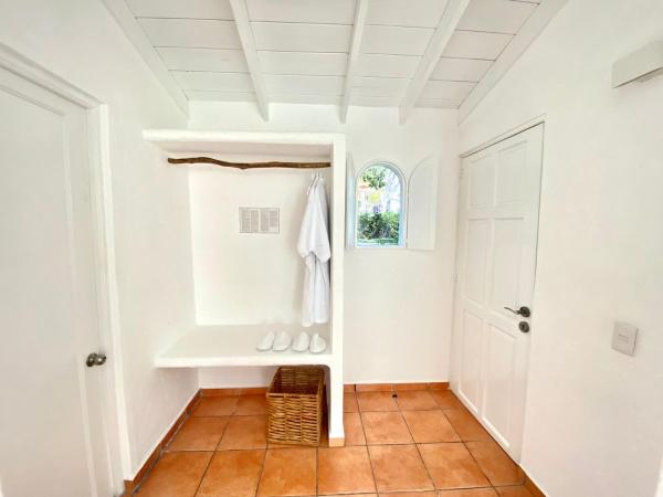 Hotel Cala Blanca Cuernavaca : photo 2 de la chambre chambre lit king-size