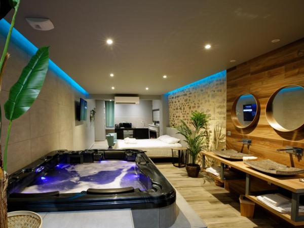 LA DOLCEVITA SPA Chambre privative : photo 3 de la chambre chambre double avec baignoire spa